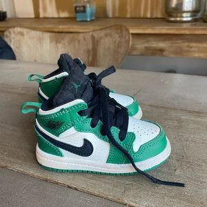 Toddler Nike Jordan’s size 4c